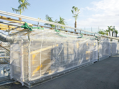 冬はビニールシート